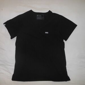 Figs Women’s Black Short Sleeve Tee